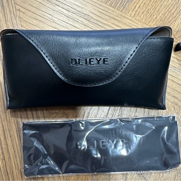 Vintage square cat-eye sunglasses - Picture 6 of 6